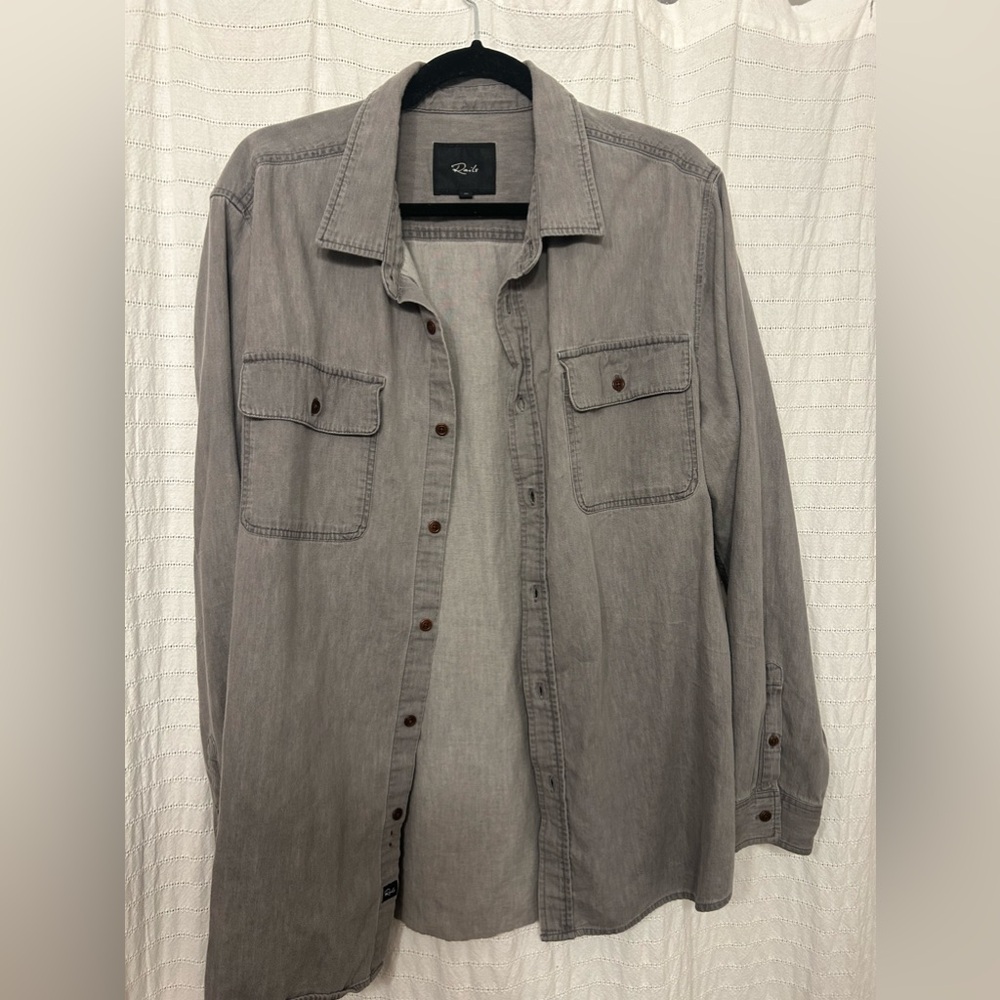Rails Button Down